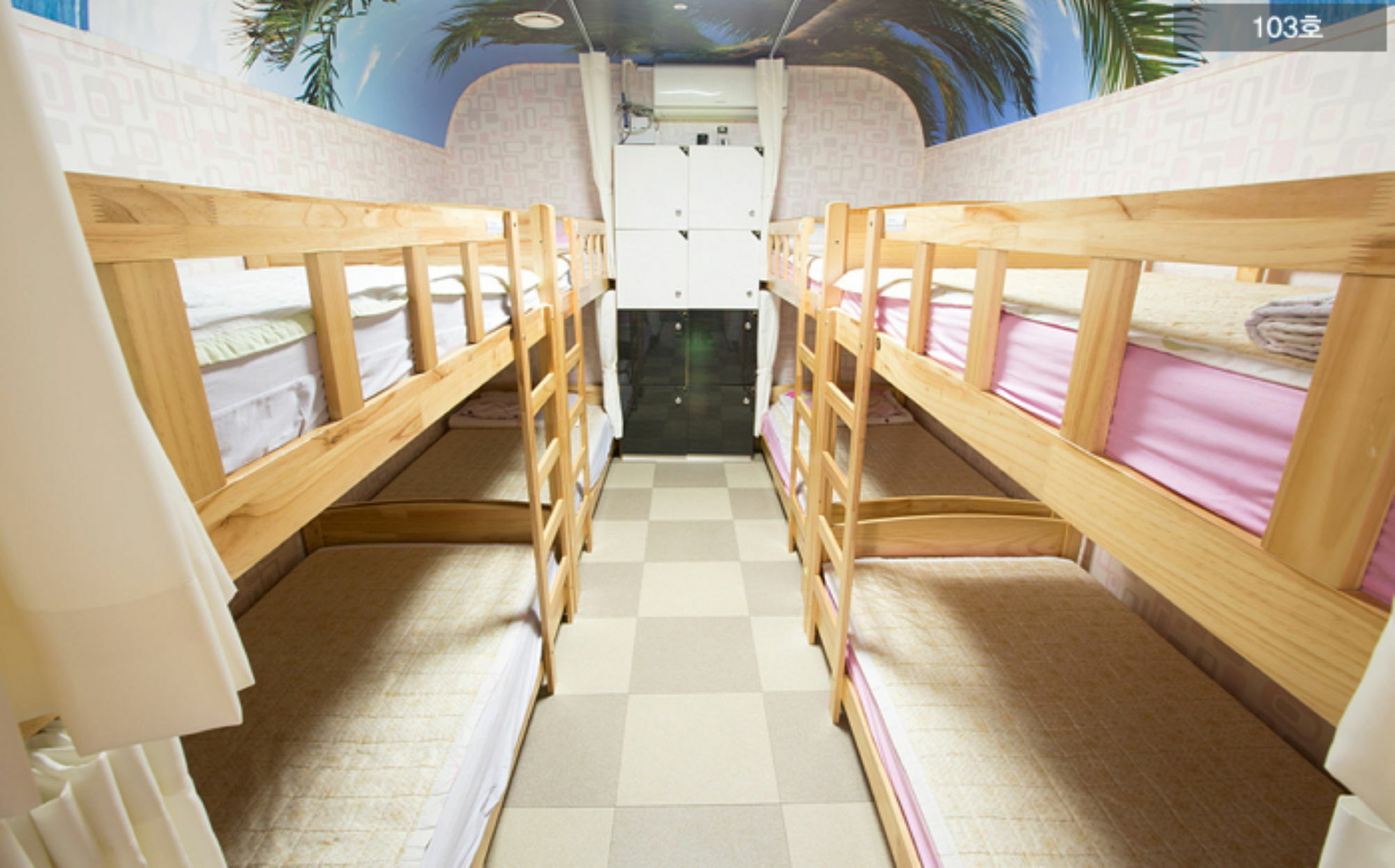 With Guesthouse Μπουσάν Εξωτερικό φωτογραφία